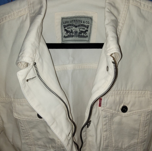LEVI'S Men's White/Ivory Denim Trucker Button/Zip Jacket NWT - Picture 6 of 15
